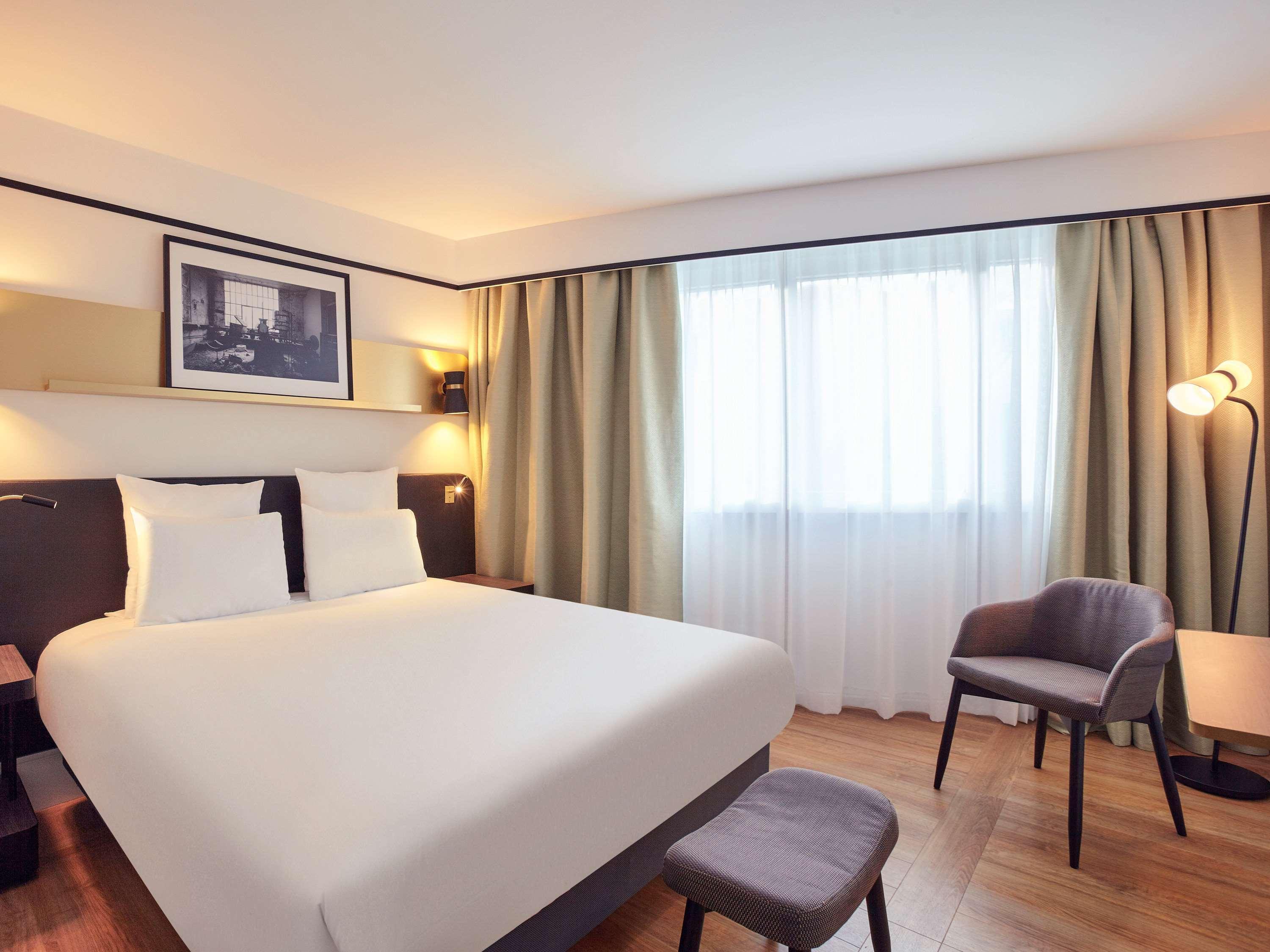Mercure Paris Saint-Ouen Exterior photo